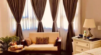 Zen type 2-story single detached house, with spacious open area on golf course
