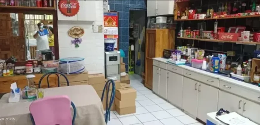 URGENT Mix-Use Residential House wd office, 3 floors 7 bedrooms, 3 BR