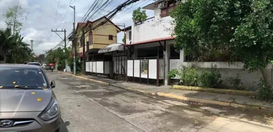 URGENT Mix-Use Residential House wd office, 3 floors 7 bedrooms, 3 BR